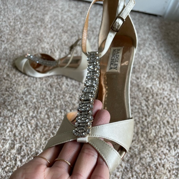 Badgley Mischka wedding shoes - Picture 5 of 5